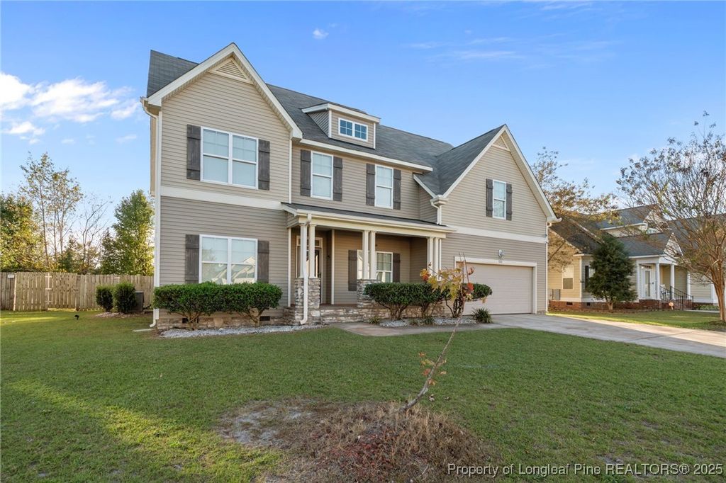Photo of 808 Camwheel Drive, Hope Mills, NC 28348 (MLS # 752393)