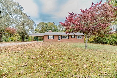 Tiny photo for 406 McFarland Road, Broadway, NC 27505 (MLS # 753042)