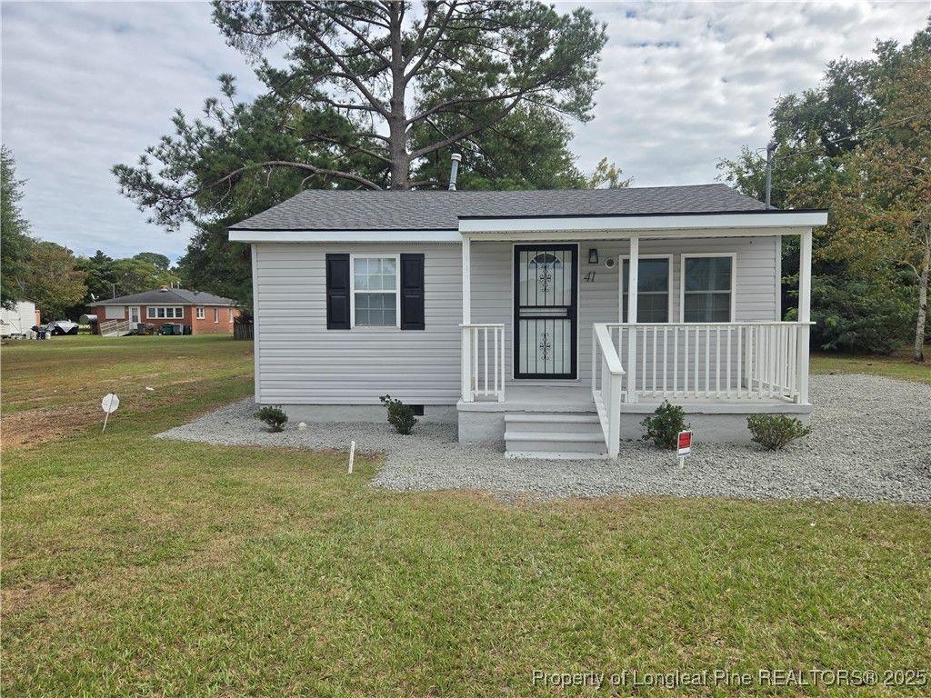 Photo of 41 Marion Road, Lumberton, NC 28360 (MLS # 751506)