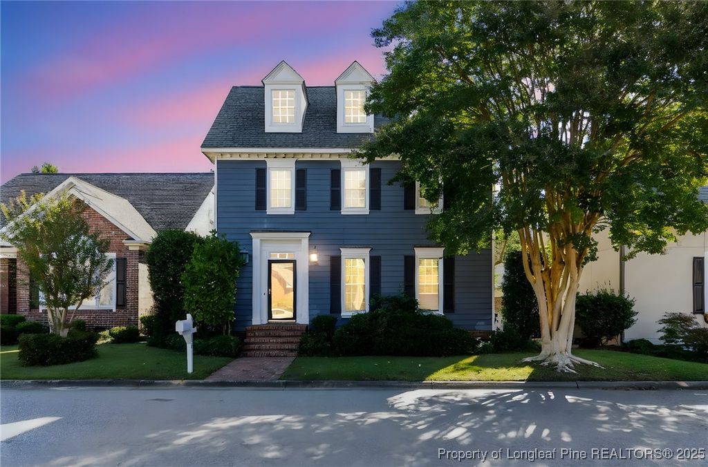 Photo of 258 Courtyard Lane, Fayetteville, NC 28303 (MLS # 750922)