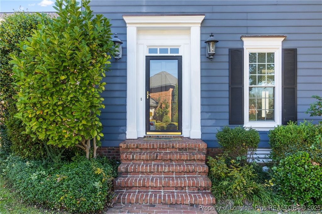 Photo of 258 Courtyard Lane, Fayetteville, NC 28303 (MLS # 750922)