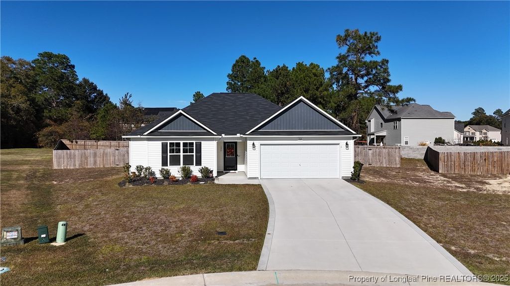 Photo of 1705 Ragsdale Road, Hope Mills, NC 28348 (MLS # 752560)