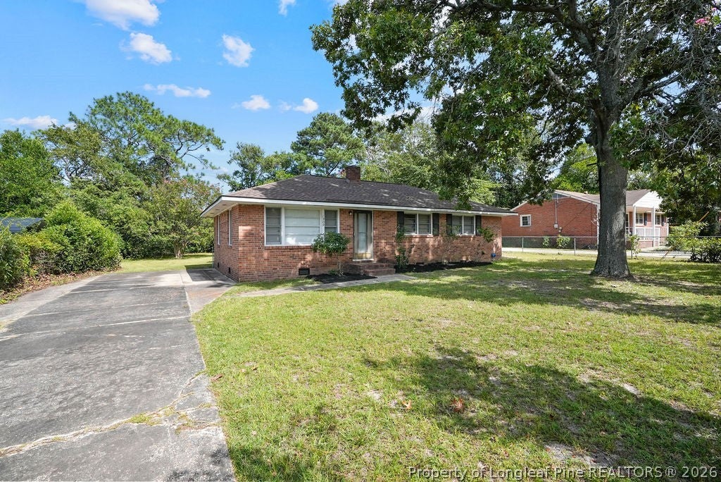 Photo of 1909 Westhill Drive, Fayetteville, NC 28304 (MLS # 769716)