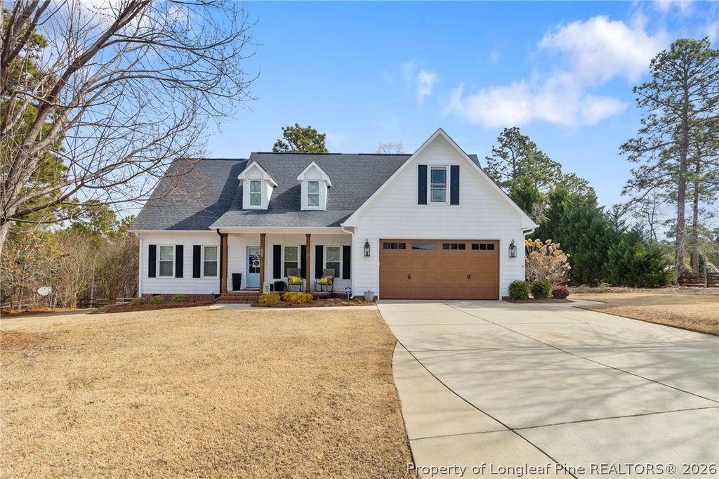 Photo of 8422 Foxtrail Drive, Fayetteville, NC 28311 (MLS # 758180)
