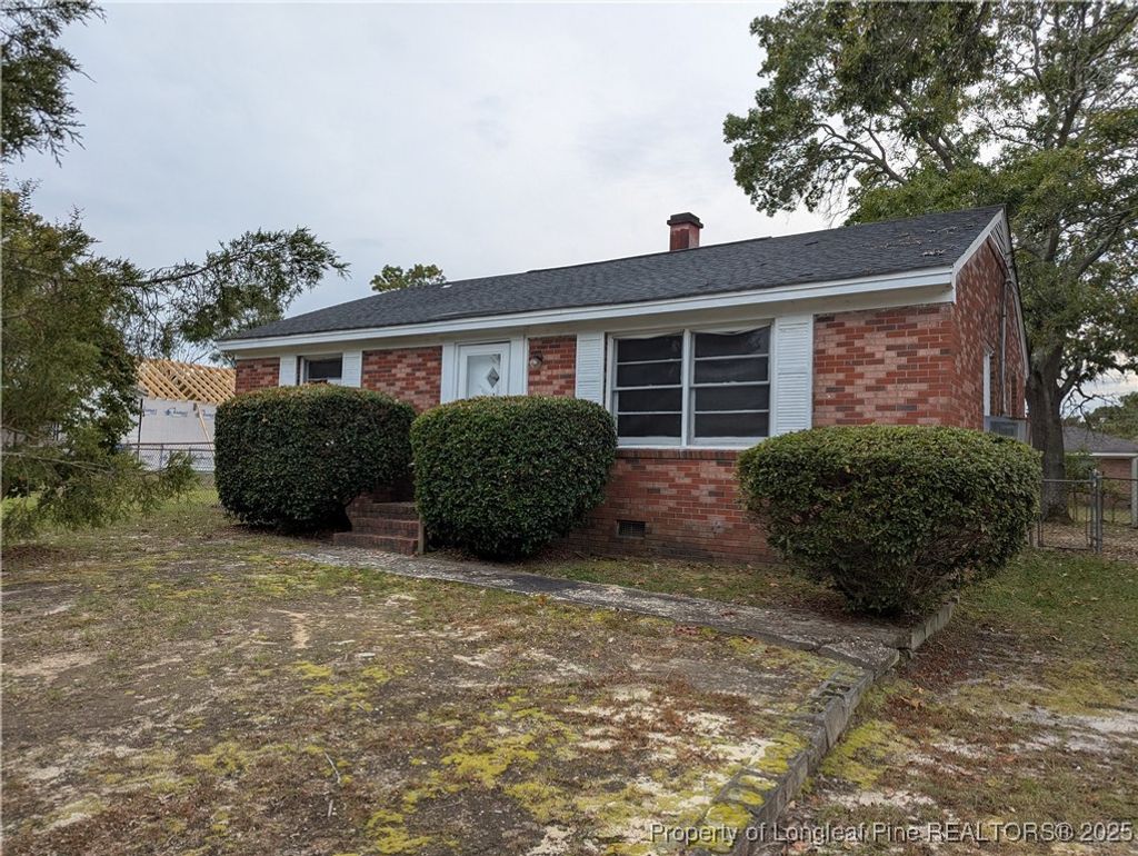 Photo of 307 Elaine Street, Spring Lake, NC 28390 (MLS # 751064)