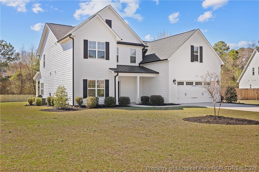 Photo of 4633 Weaverhall Drive, Fayetteville, NC 28314 (MLS # 758751)