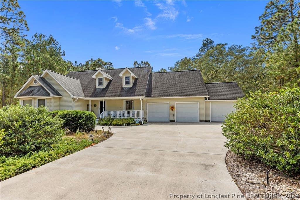 Photo of 16000 WILDLIFE Lane, Wagram, NC 28396 (MLS # 767625)