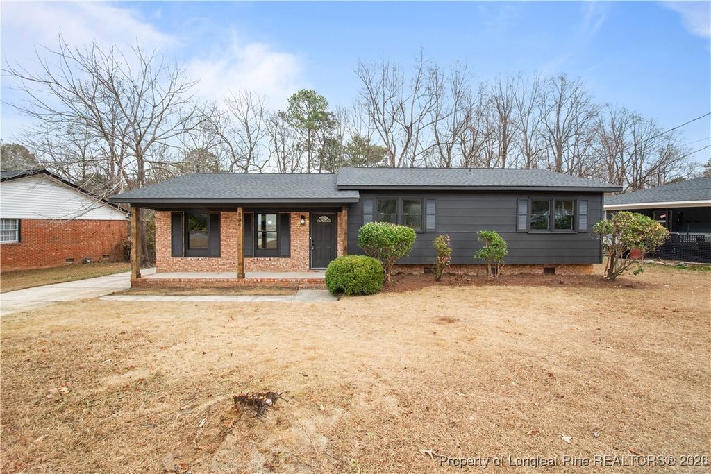 Photo of 834 Abilene Road, Fayetteville, NC 28303 (MLS # 753716)