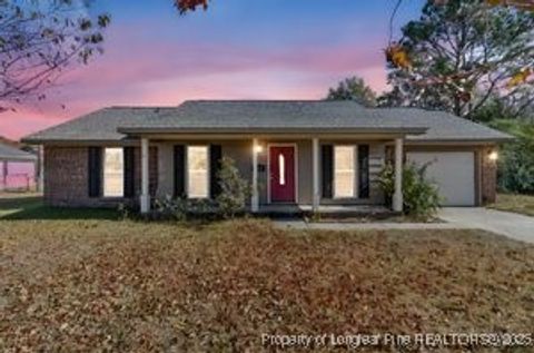 Photo of 1033 Oakstone Drive, Fayetteville, NC 28314 (MLS # 753606)