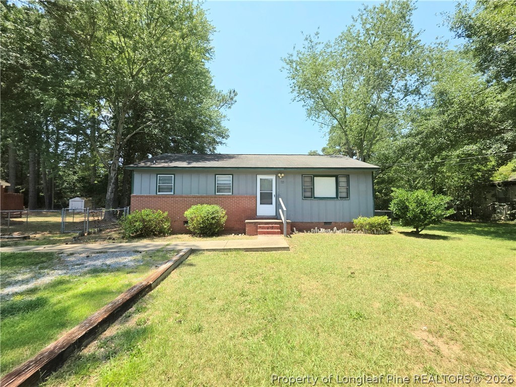 Photo 1 of 17 — 868 71st School Road, Fayetteville, NC 28314