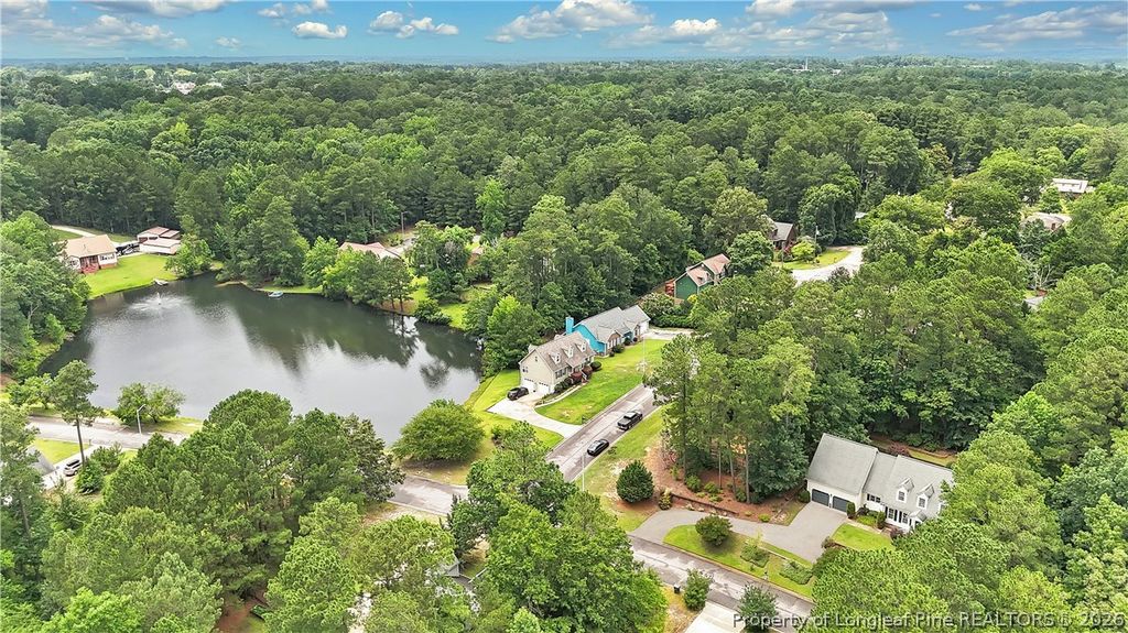 Photo of 427 Newburgh Drive, Fayetteville, NC 28311 (MLS # 762472)