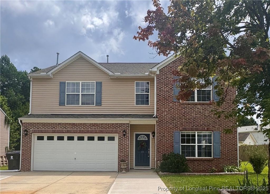 Photo of 10 Brafferton Court, Sanford, NC 27330 (MLS # 748522)