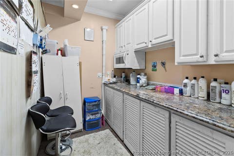 Tiny photo for 410 S Main Street, Laurinburg, NC 28352 (MLS # 763655)
