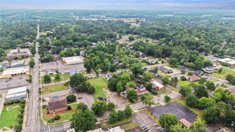 Tiny photo for 410 S Main Street, Laurinburg, NC 28352 (MLS # 763655)