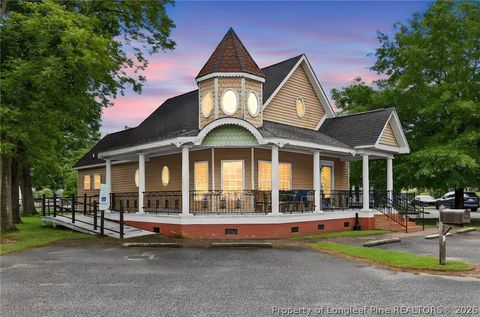 Photo of 410 S Main Street, Laurinburg, NC 28352 (MLS # 763655)