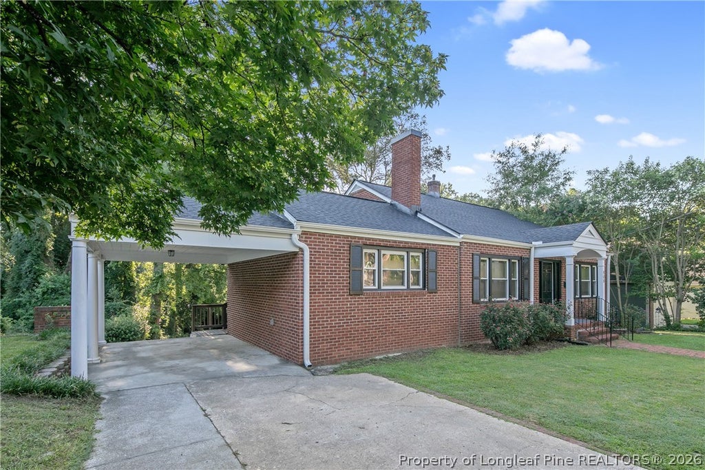 Photo of 808 Westmont Drive, Fayetteville, NC 28305 (MLS # 768720)