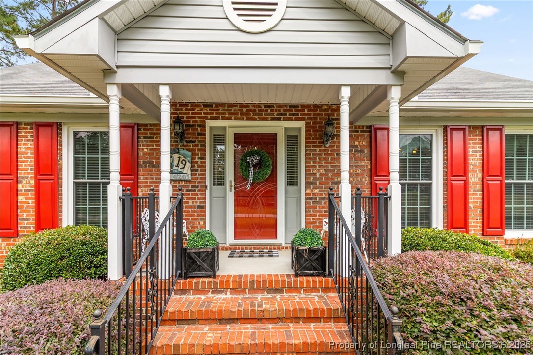 4205 Bent Grass Drive