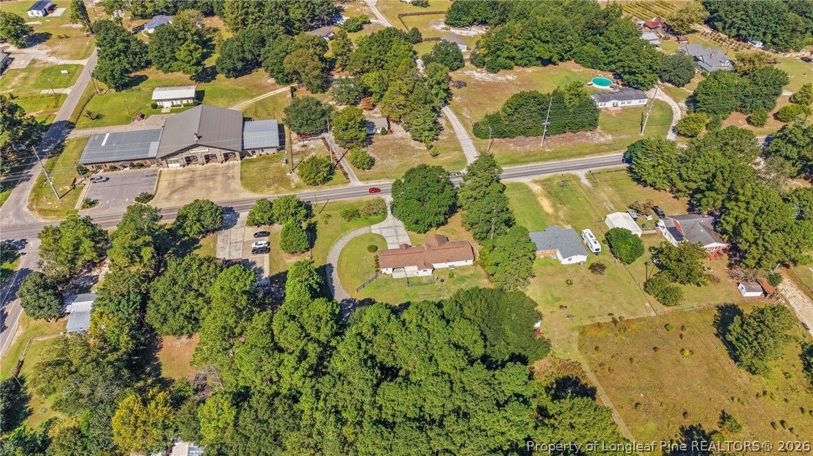 2972 HWY 401 Business