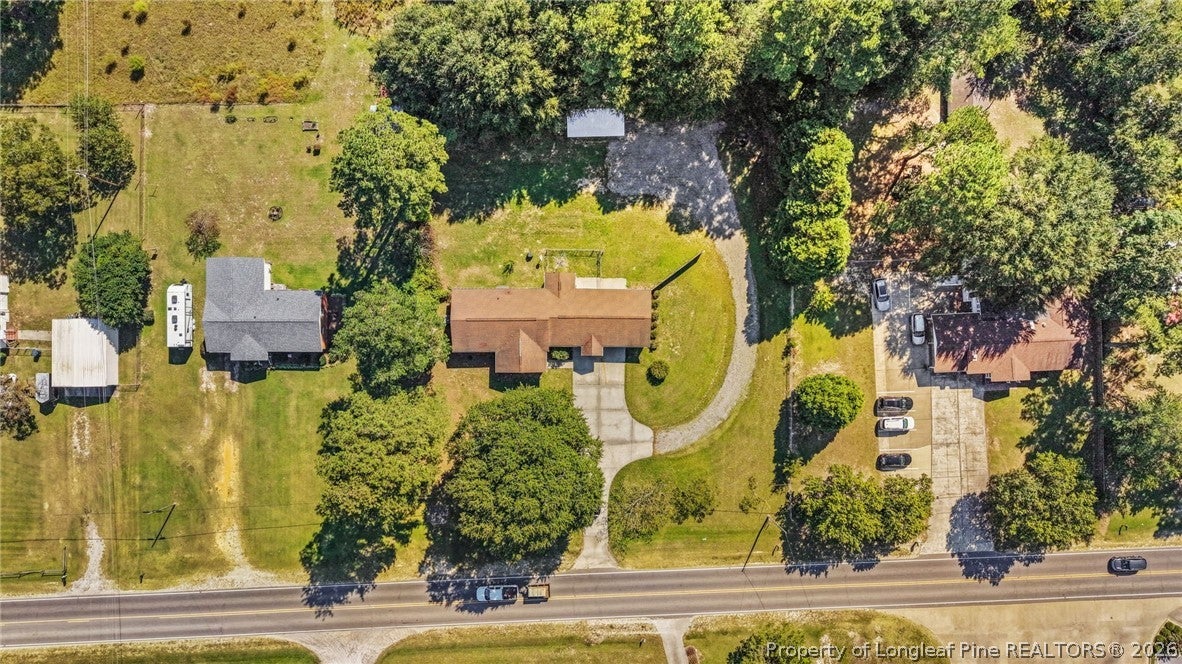 2972 HWY 401 Business