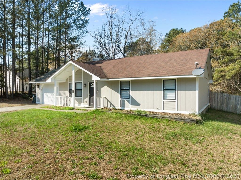 Photo of 1908 Green Circle, Fayetteville, NC 28304 (MLS # 760183)