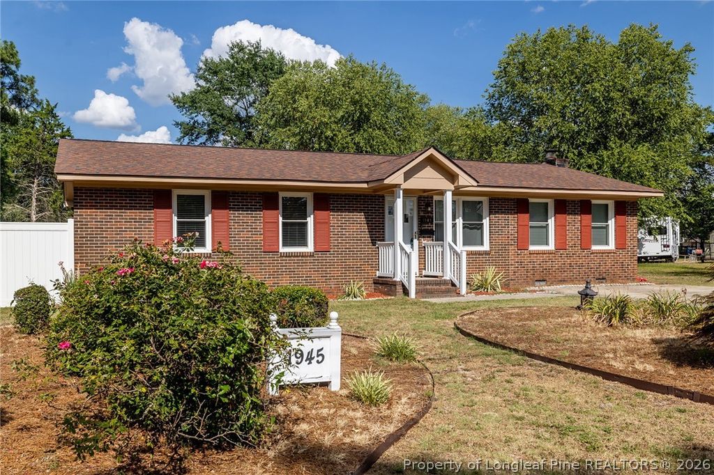 Photo of 1945 Wayne Lane, Fayetteville, NC 28304 (MLS # 760651)