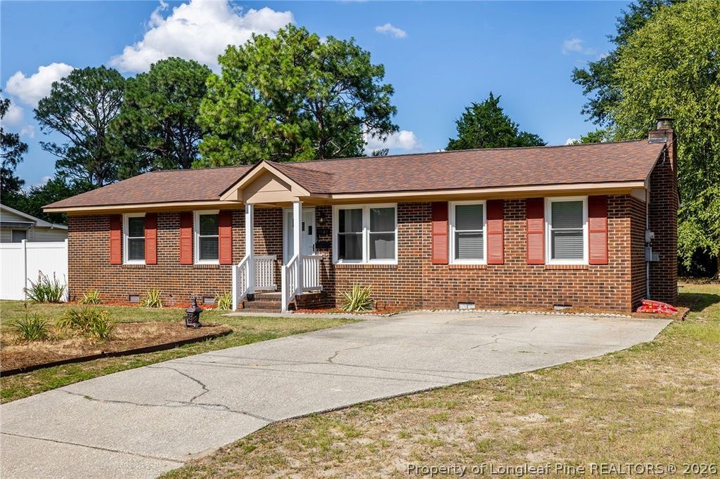 Photo of 1945 Wayne Lane, Fayetteville, NC 28304 (MLS # 760651)
