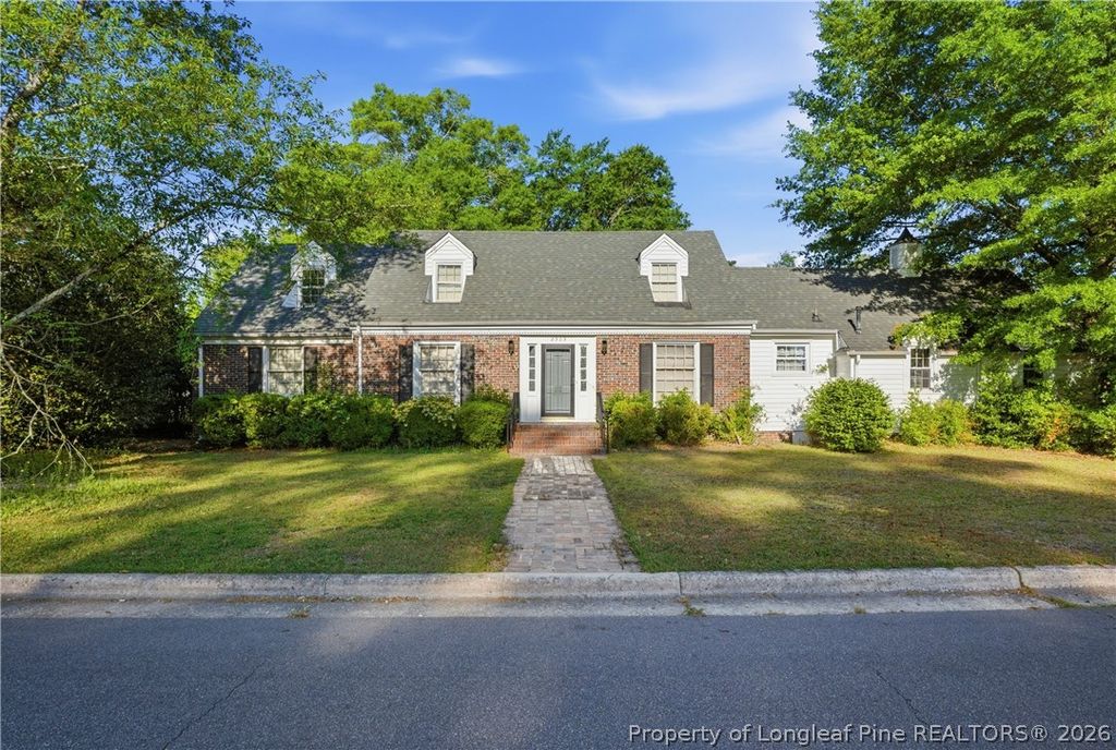 Photo of 2303 N Barker Street, Lumberton, NC 28358 (MLS # 760881)