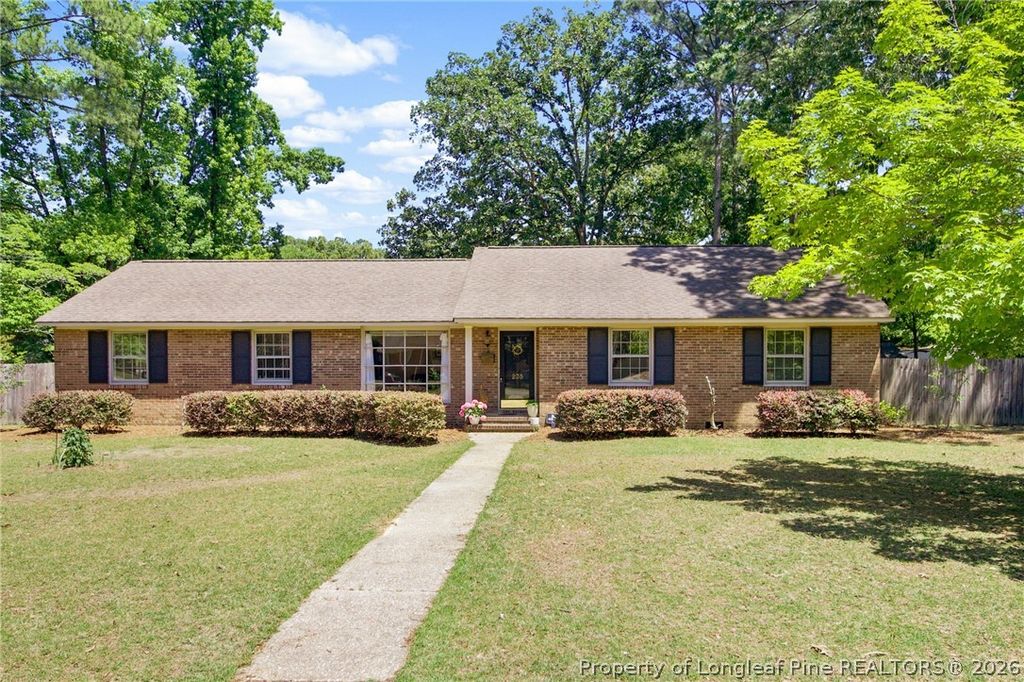 Photo of 235 Whitney Drive, Fayetteville, NC 28314 (MLS # 762443)