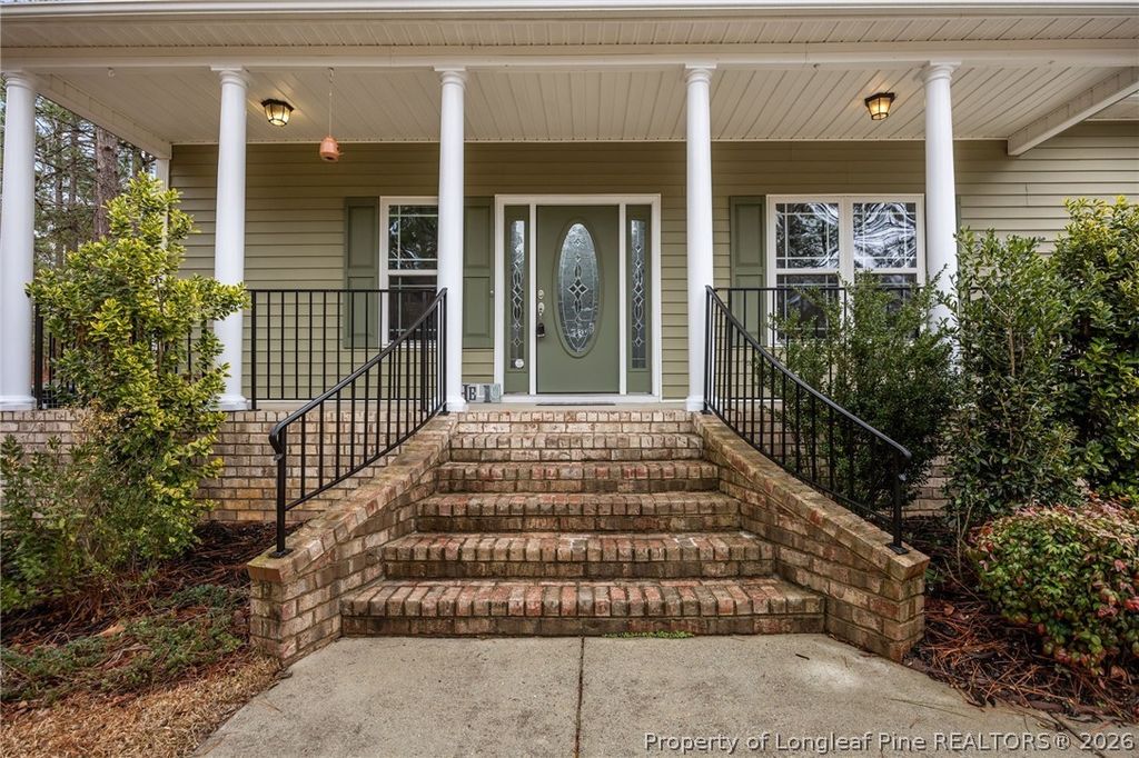 Photo of 265 Quail Hollow, Sanford, NC 27332 (MLS # 758183)