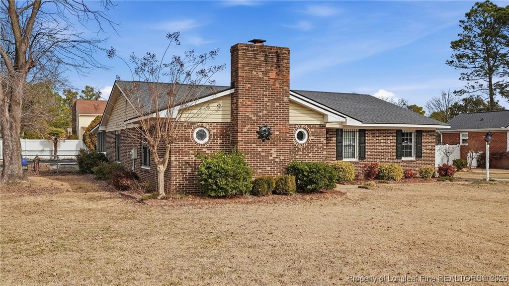 Photo of 3718 Floyd Drive, Hope Mills, NC 28348 (MLS # 756679)