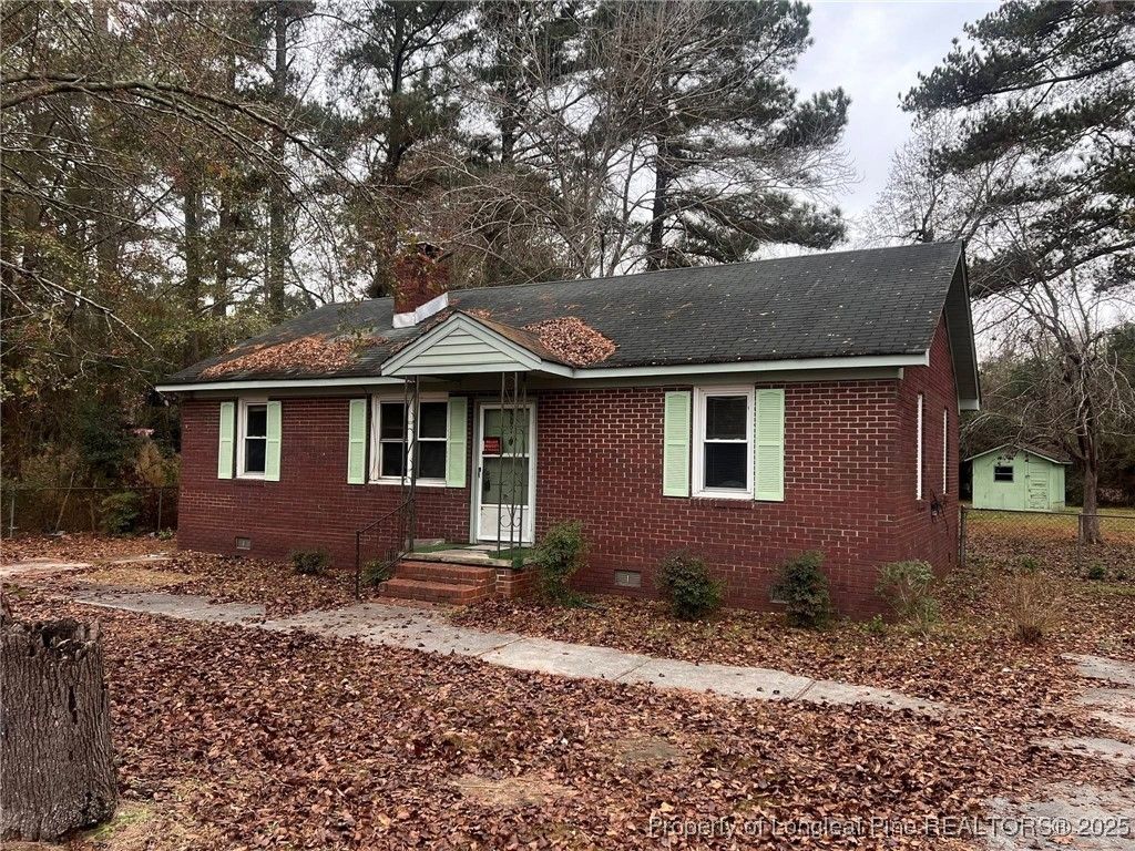 Photo of 509 N Patterson Street, Maxton, NC 28364 (MLS # 754317)