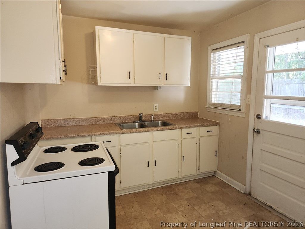 Photo of 1917 Dogwood Street, Fayetteville, NC 28301 (MLS # 760803)