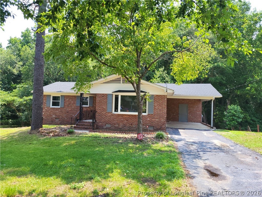 Photo of 182 SUMMER HILL Road, Fayetteville, NC 28303 (MLS # 769769)