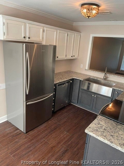 312 Ayrshire Court