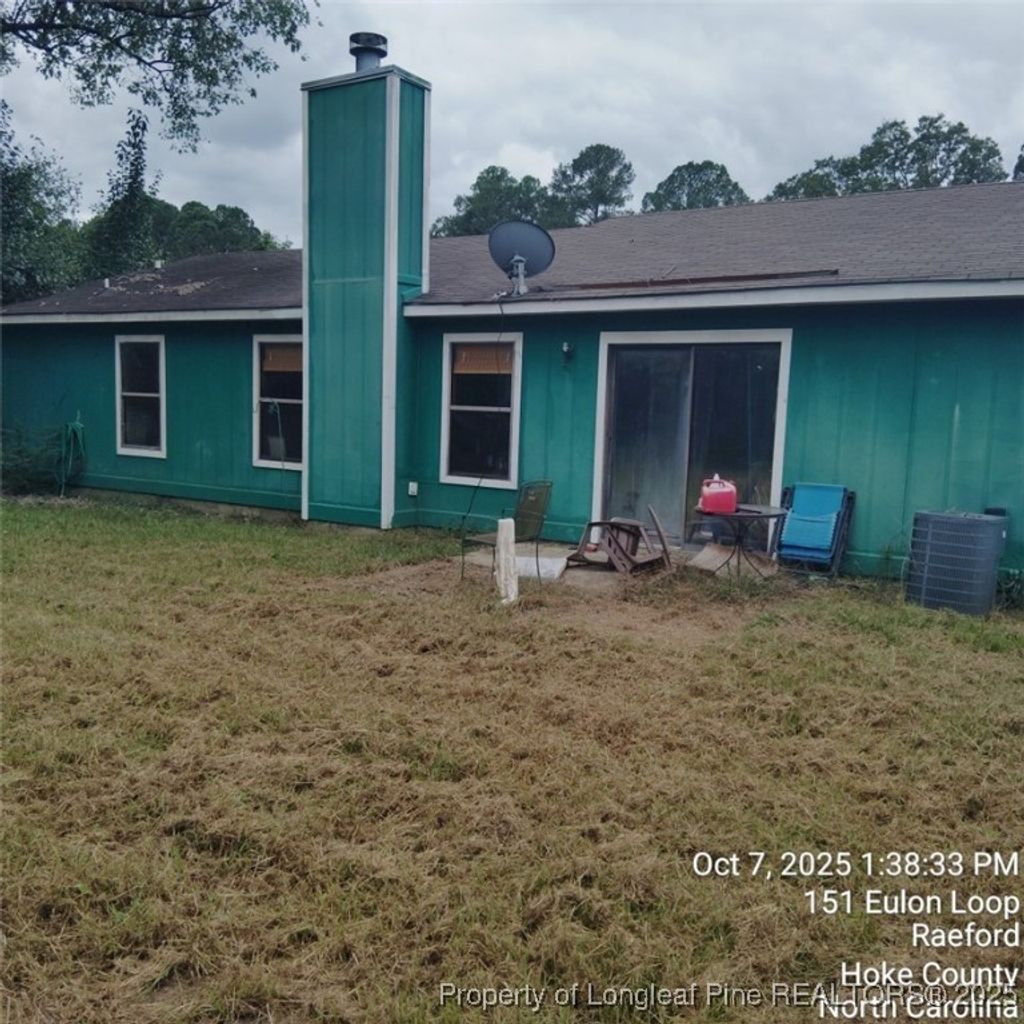 Photo of 151 Eulon Loop, Raeford, NC 28376 (MLS # 753965)