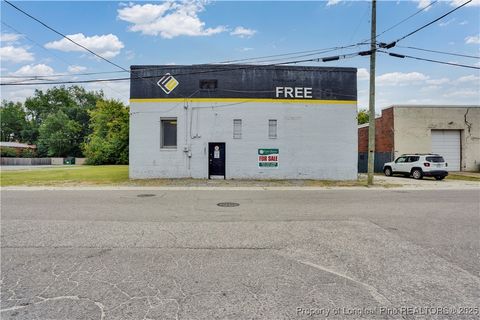 Photo of 231 Williams Street, Fayetteville, NC 28301 (MLS # 751434) Photo of 231 Williams Street, Fayetteville, NC 28301 (MLS # 751434)