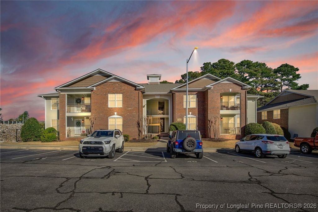 Photo of 401 Meadowland Court #5, Hope Mills, NC 28348 (MLS # 756559)