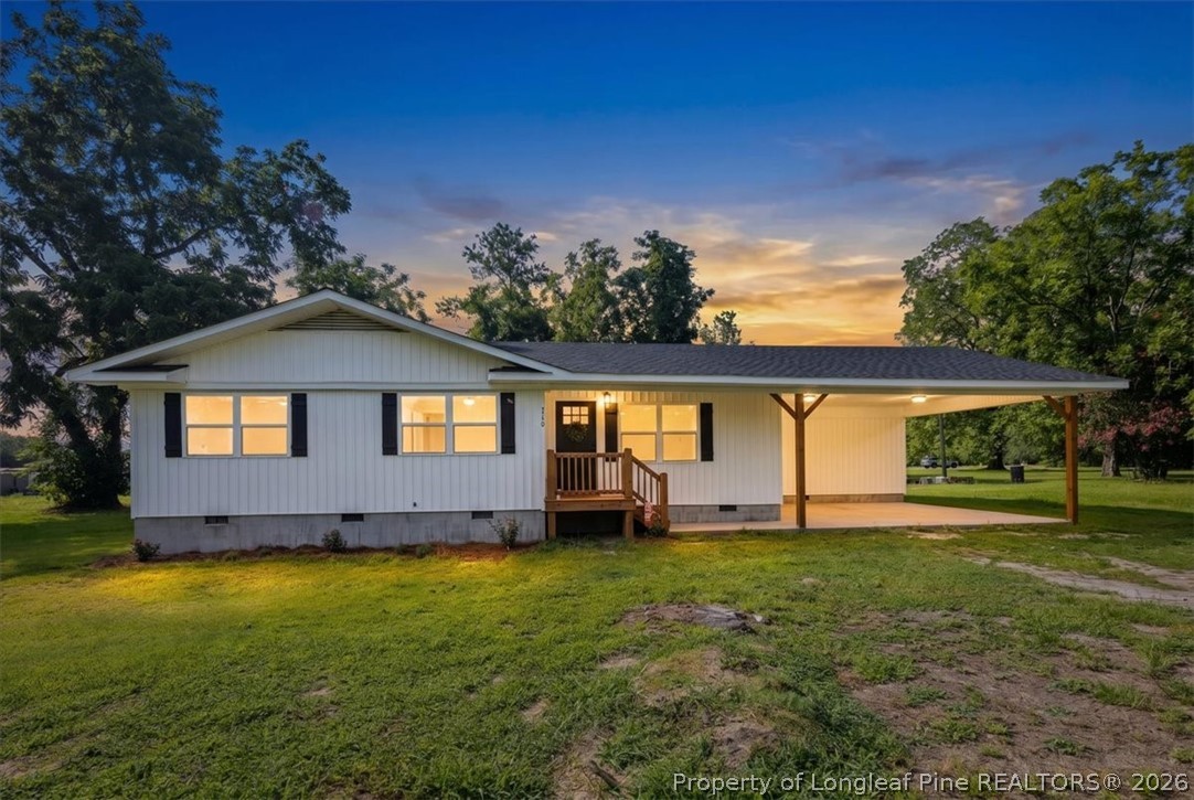Photo 1 of 40 — 310 Saint James Street, Raeford, NC 28376