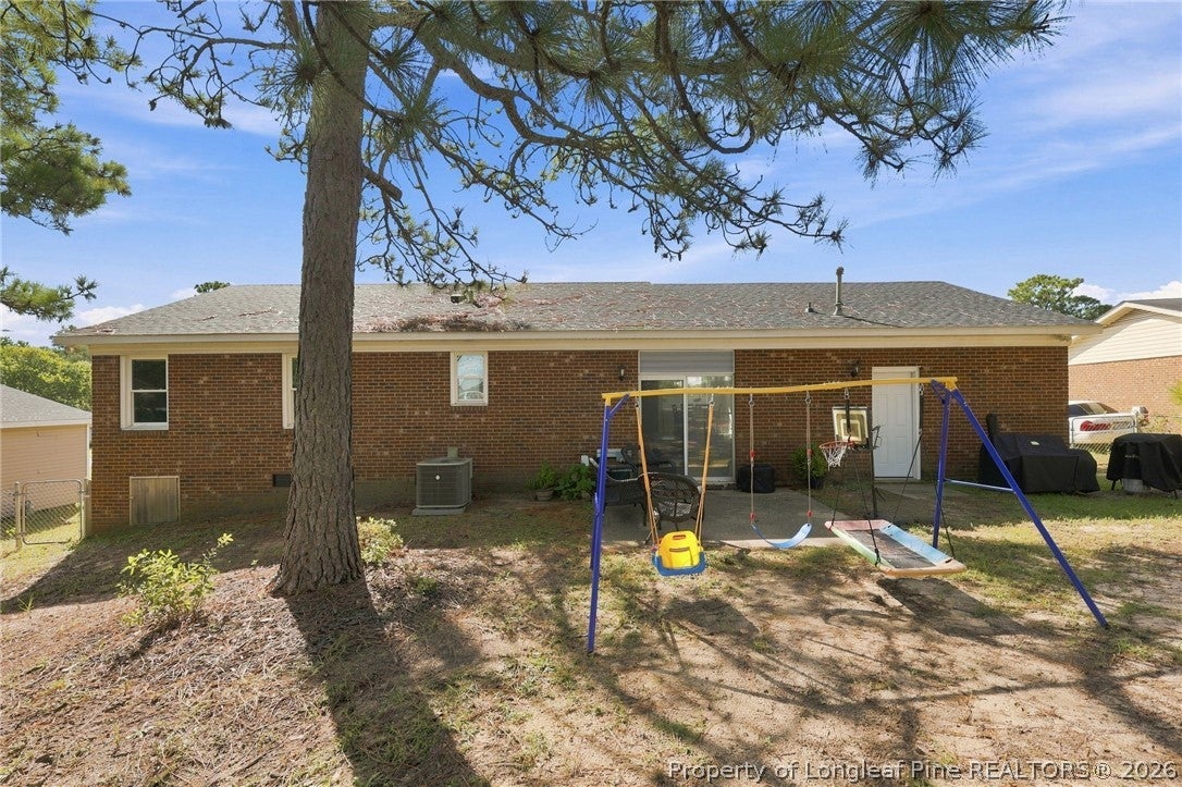 1512 Topaz Court