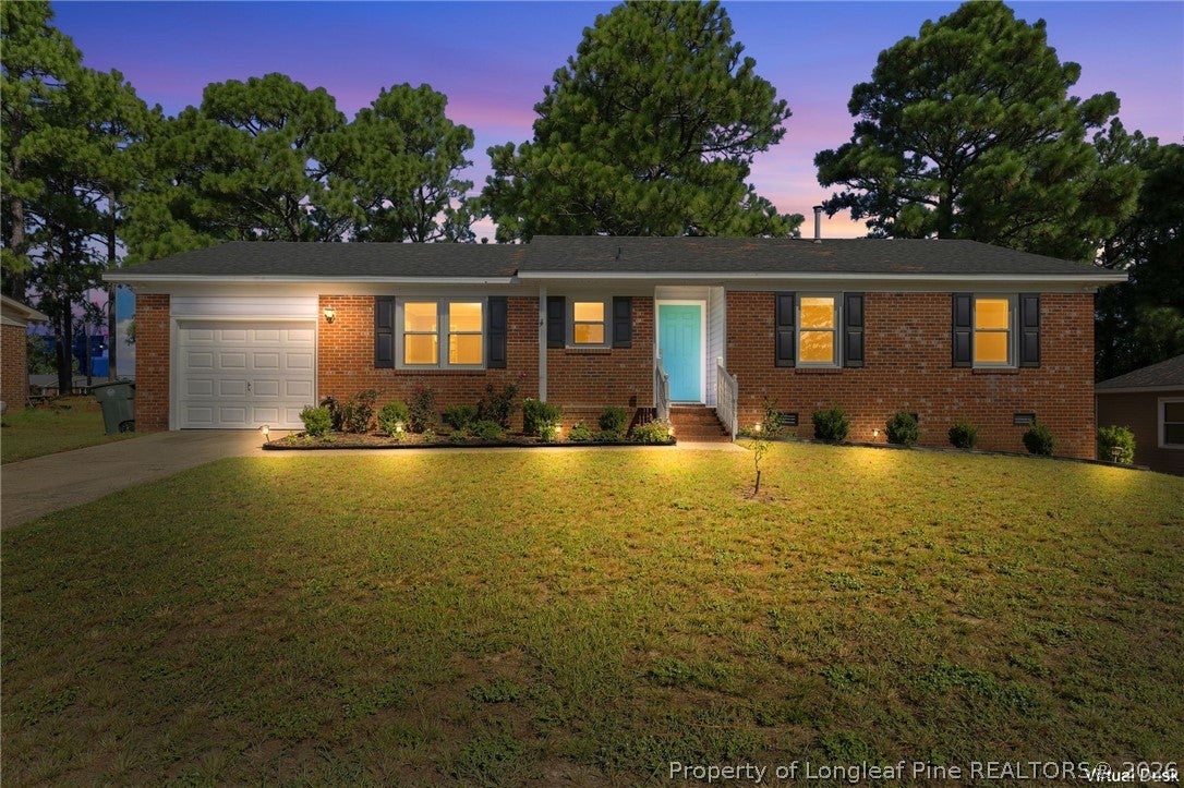 1512 Topaz Court