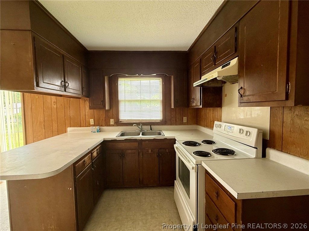 Photo of 5707 Chisholm Trail, Fayetteville, NC 28303 (MLS # 764195)