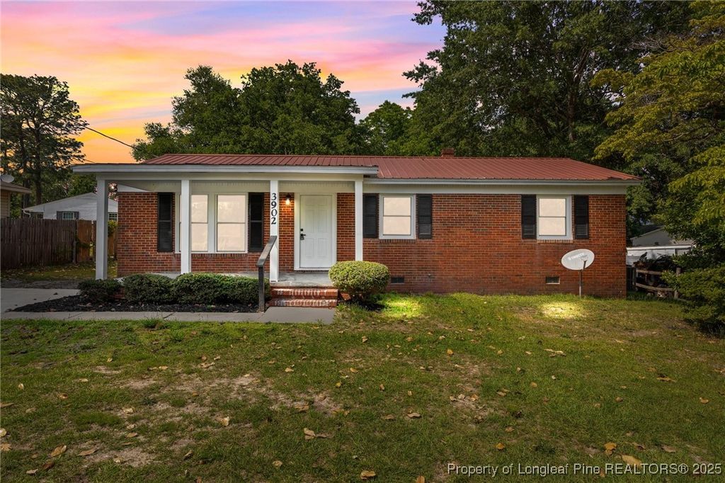 Photo of 3902 Hartwell Road, Fayetteville, NC 28304 (MLS # 752029)