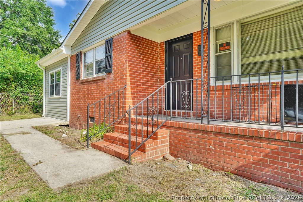 Photo of 1307 Turnpike Road, Fayetteville, NC 28305 (MLS # 769968)