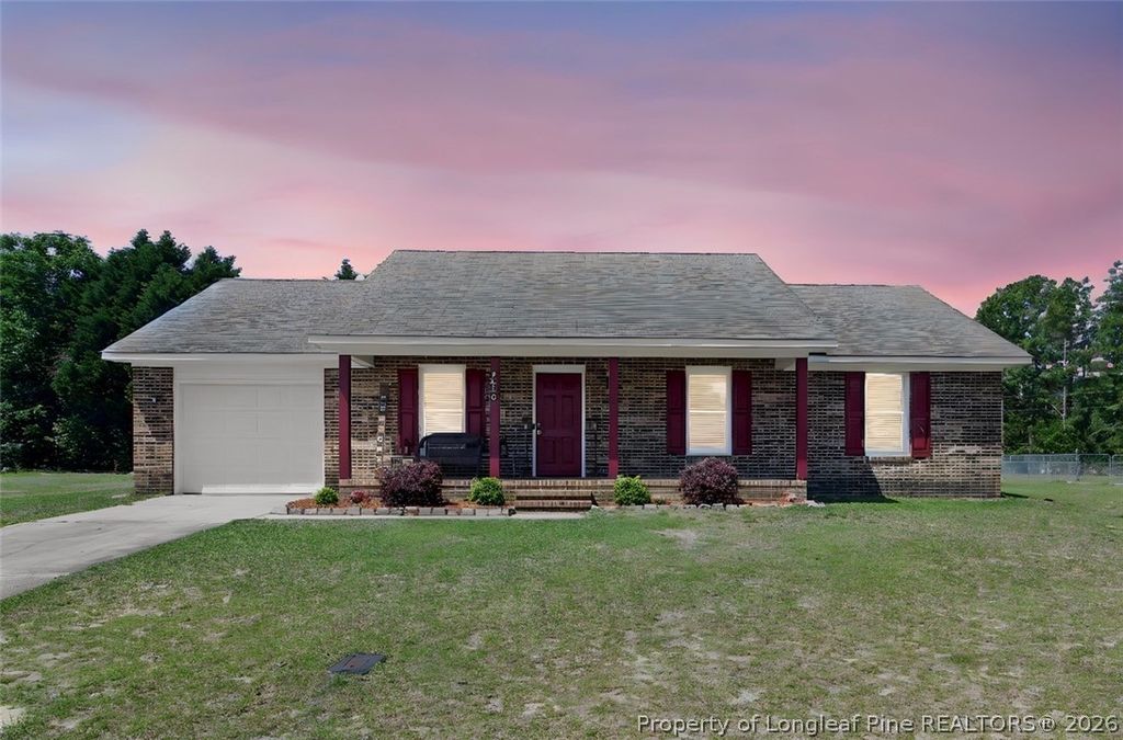 Photo of 5410 Harding Drive, Hope Mills, NC 28348 (MLS # 762990)