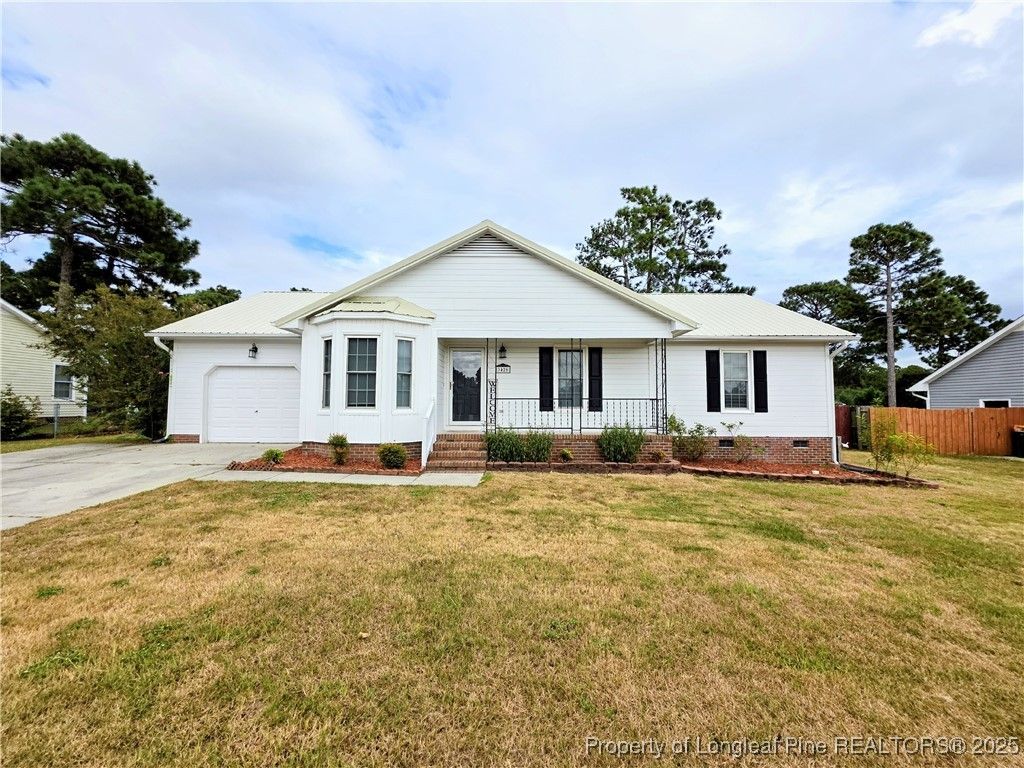 Photo of 3426 Masters Drive, Hope Mills, NC 28348 (MLS # 751889)