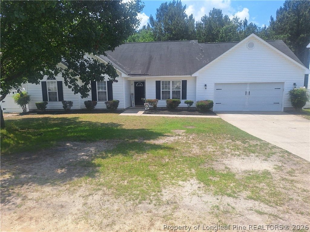 Photo of 3681 Pioneer Drive, Hope Mills, NC 28348 (MLS # 763148)