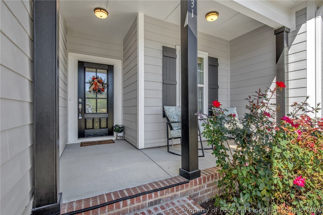 131 Crownview Lane