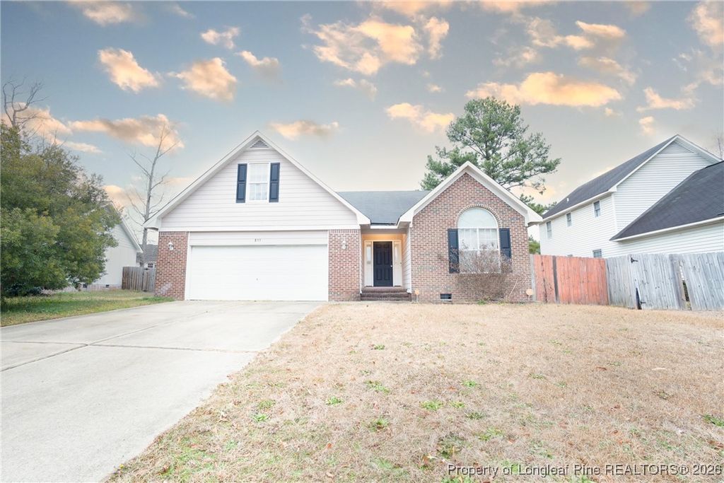 Photo of 855 Turkey Ridge Drive, Fayetteville, NC 28314 (MLS # 755970)