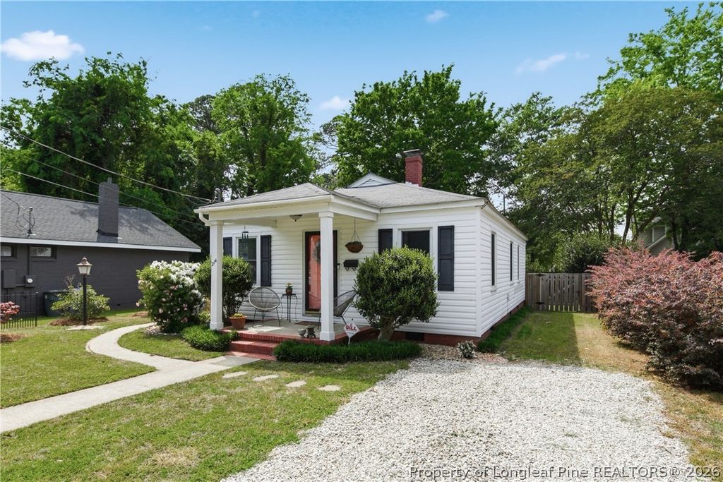 Photo of 214 Sedberry Street, Fayetteville, NC 28305 (MLS # 760790)