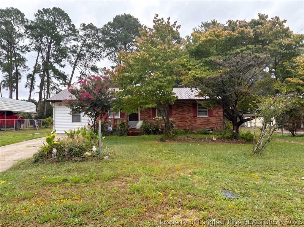 Photo of 421 Lynhurst Drive, Fayetteville, NC 28314 (MLS # 771505)